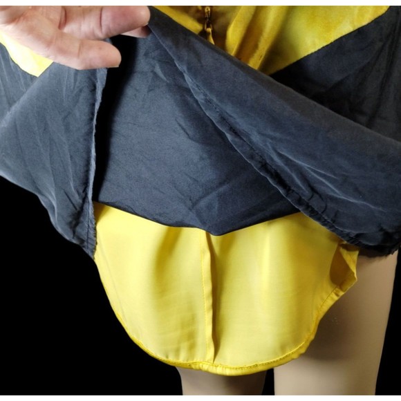 100% Silk Abstract Yellow Black Zip Scoop Neck Ruche 3/4 Sleeve Size XS Dress - Picture 7 of 12